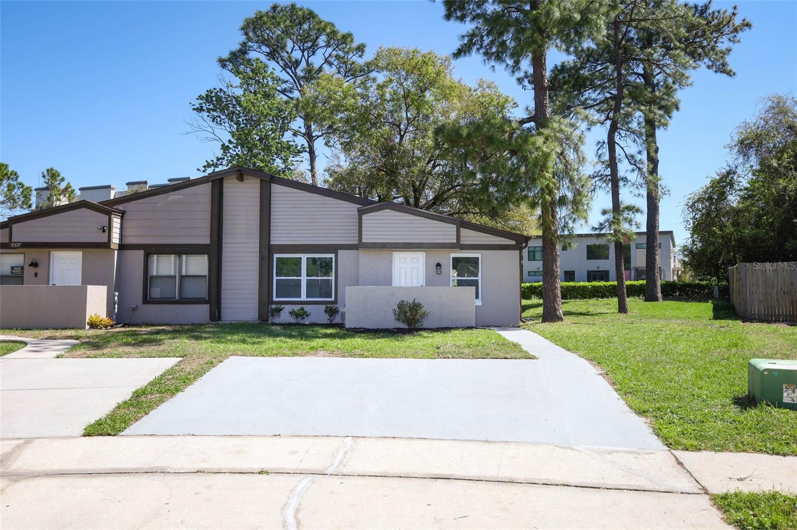 Image 33 of 48 For 11639 Shilpa Court