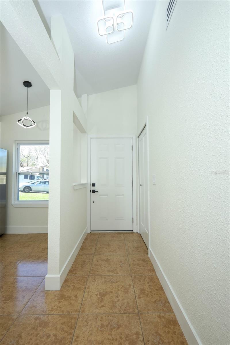 Image 5 of 48 For 11639 Shilpa Court