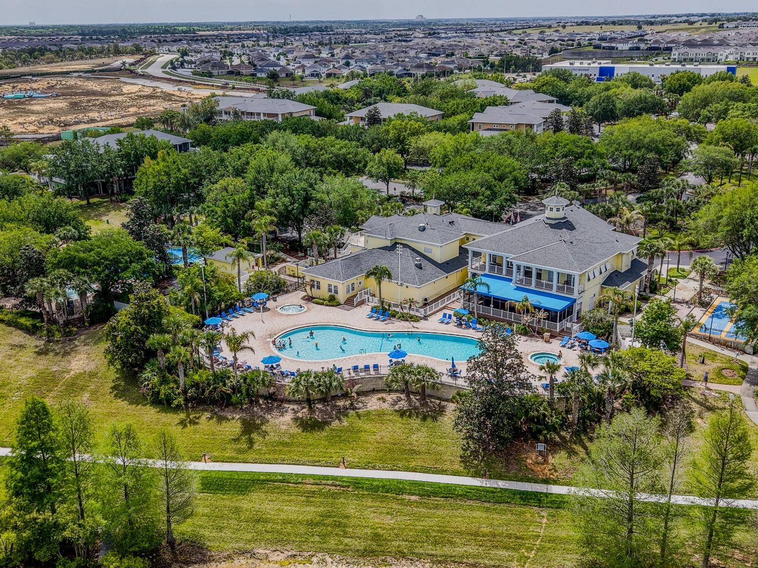 Image 19 of 25 For 806 Gran Bahama Boulevard 30806