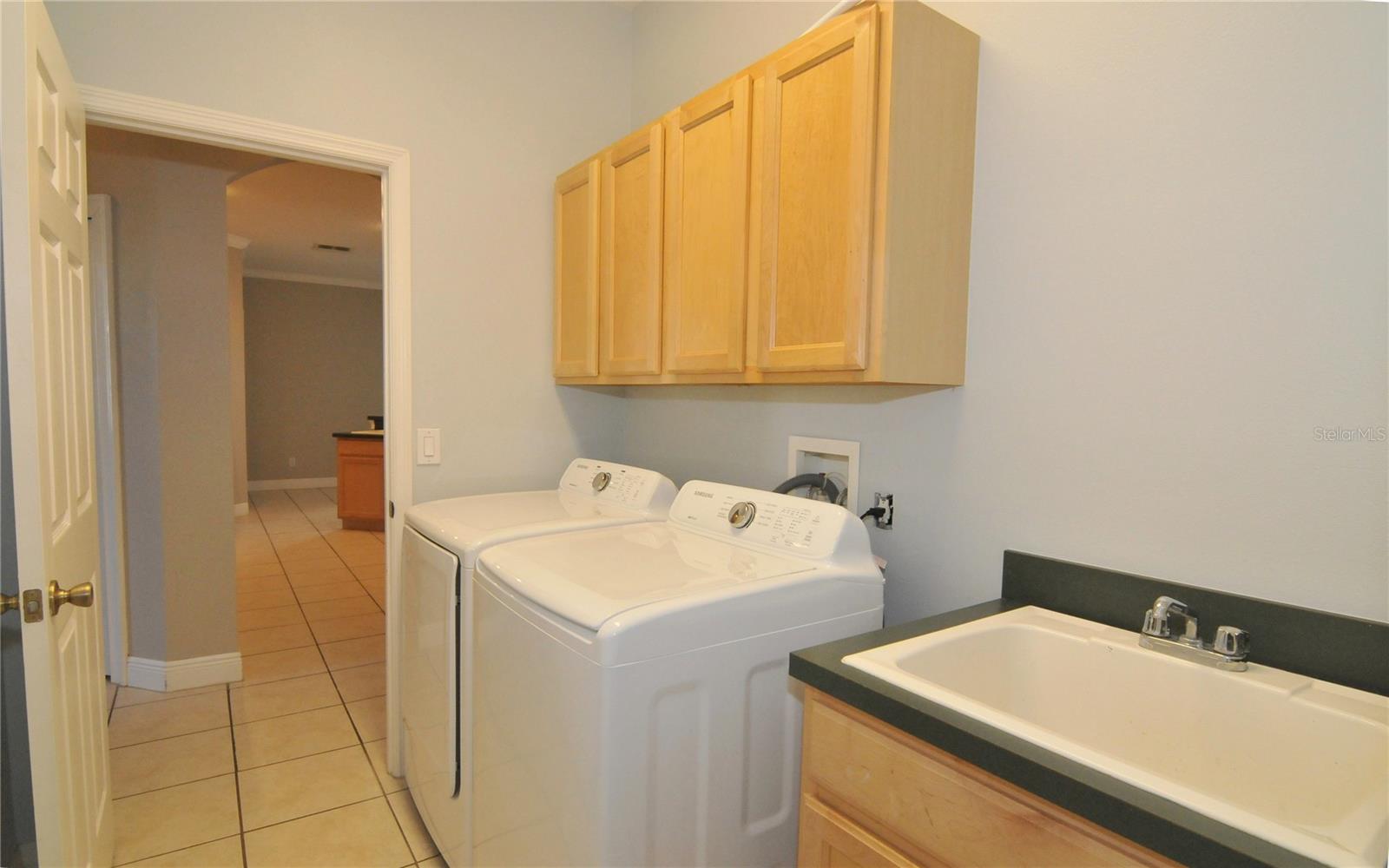 Image 26 of 35 For 5373 Red Leaf Court