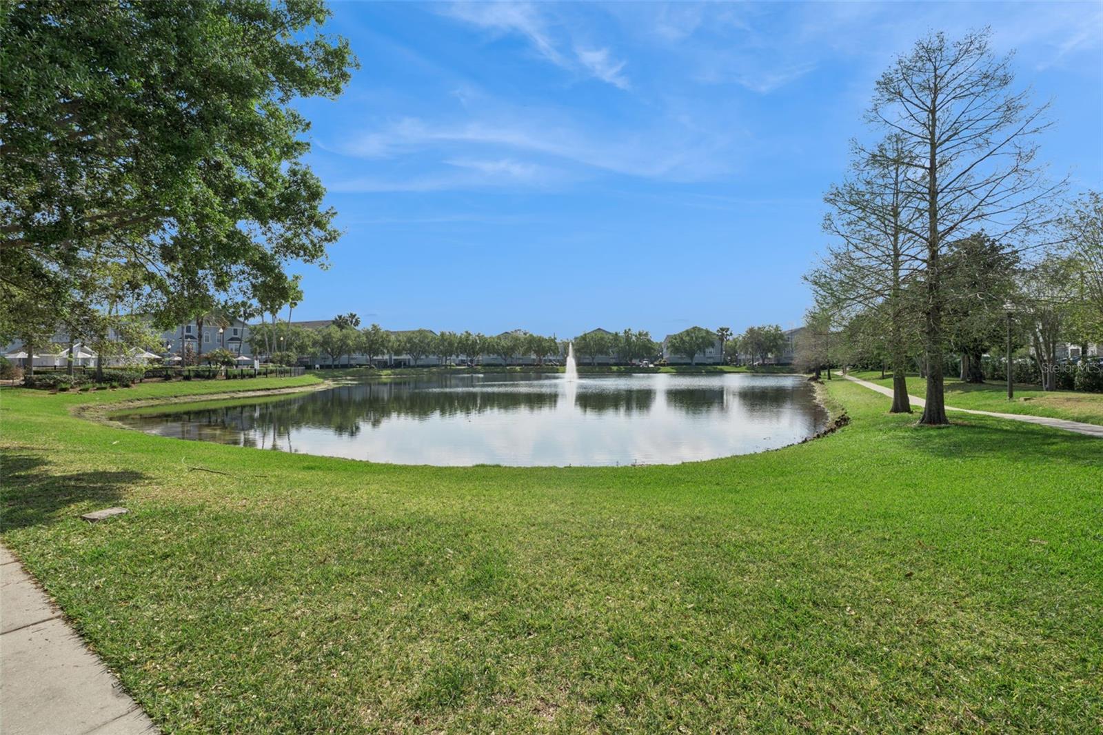 Image 28 of 42 For 2604 Grand Central Parkway 12