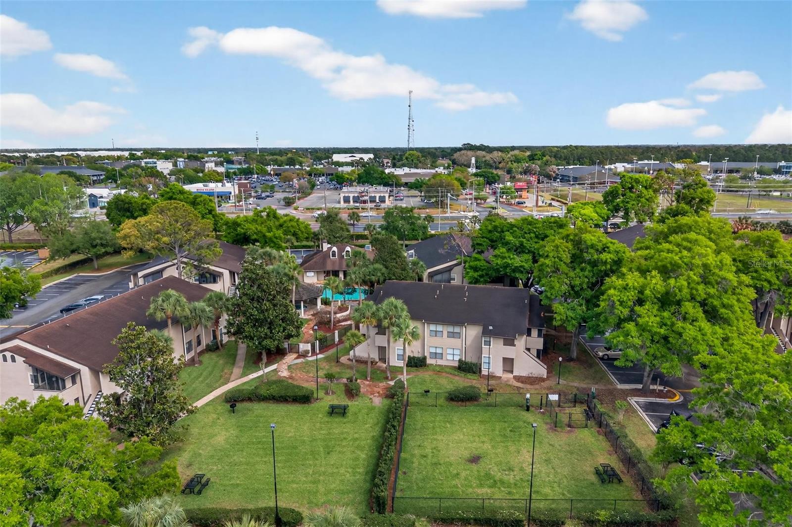 Image 38 of 48 For 2929 Antique Oaks Circle 53