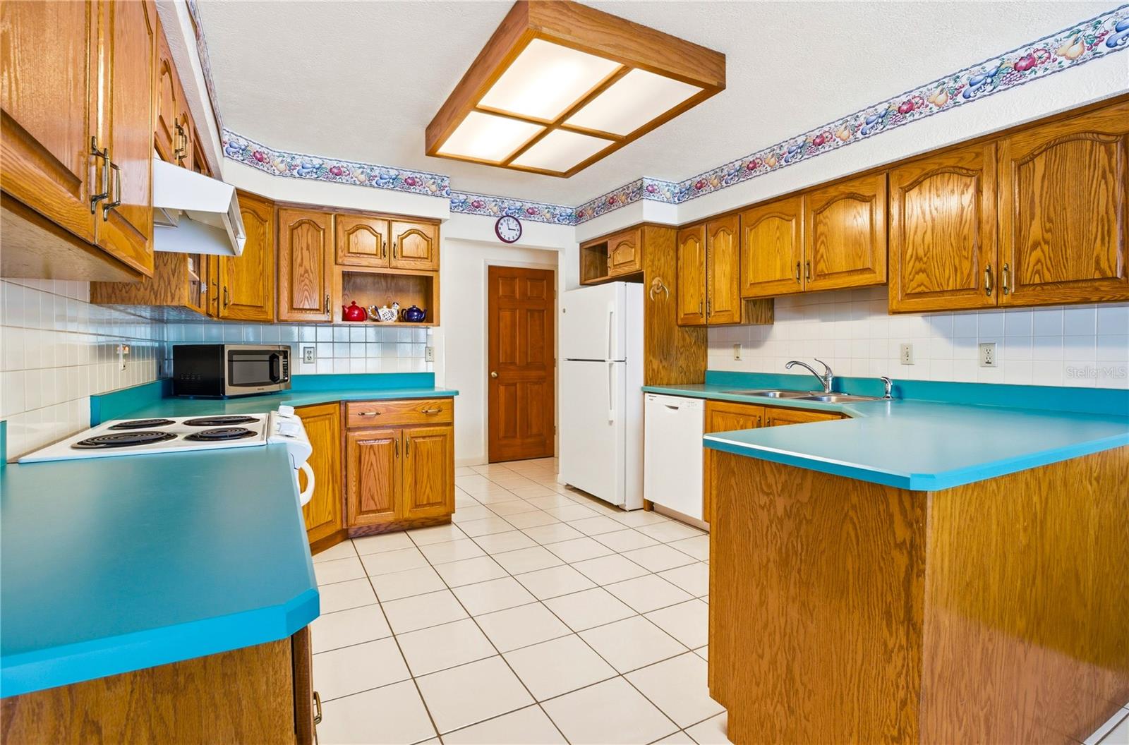 Image 12 of 21 For 10 Remington Road