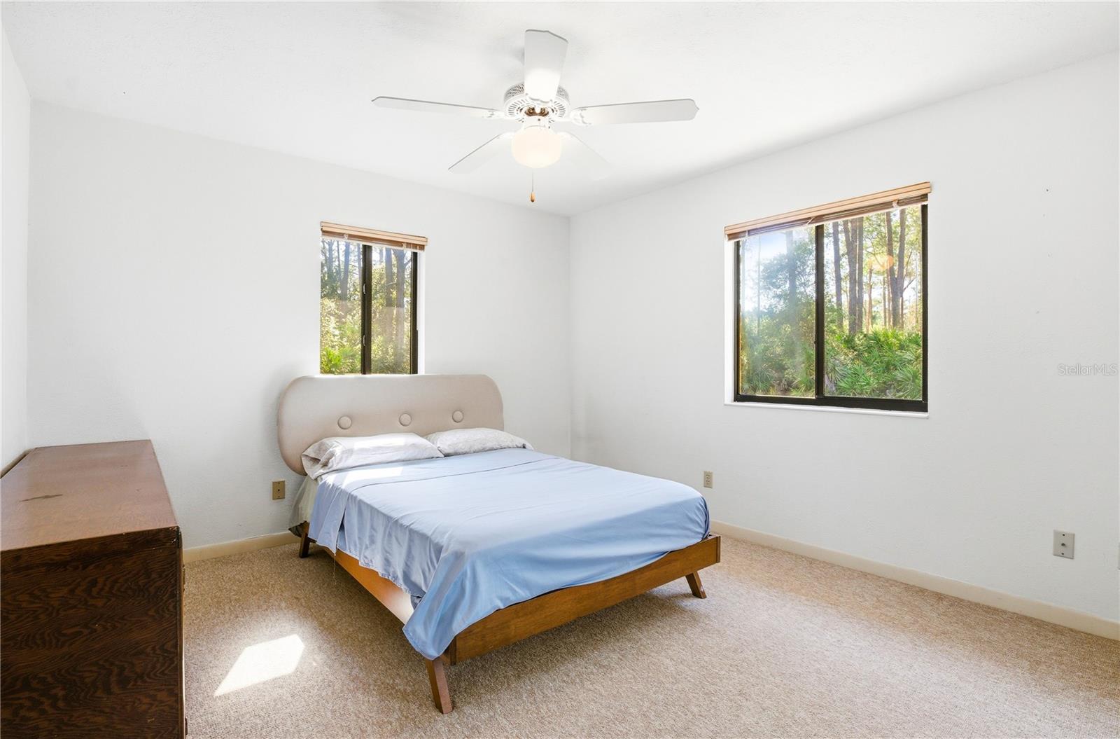 Image 17 of 21 For 10 Remington Road