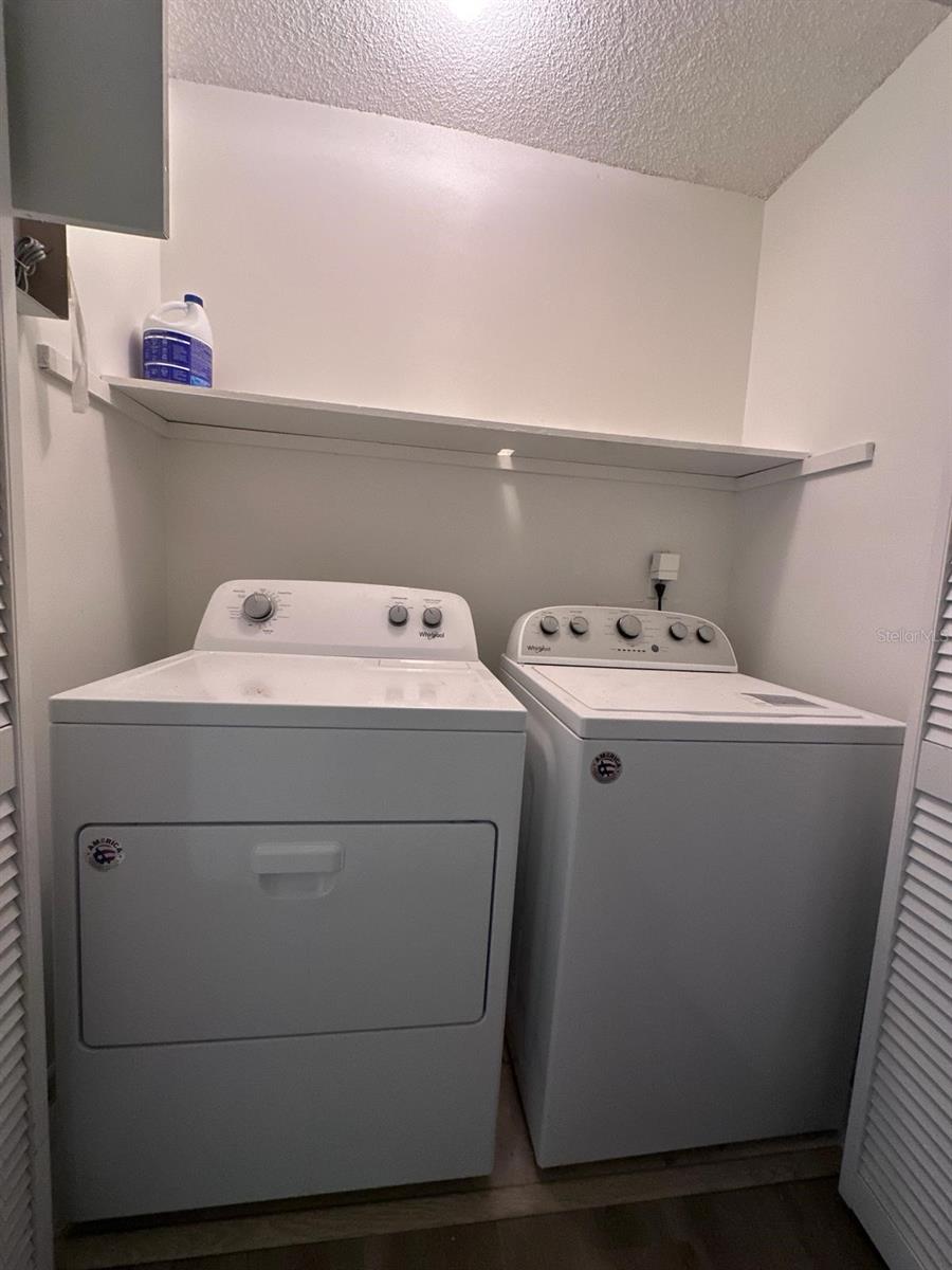 Image 17 of 27 For 310 Cherokee Court F