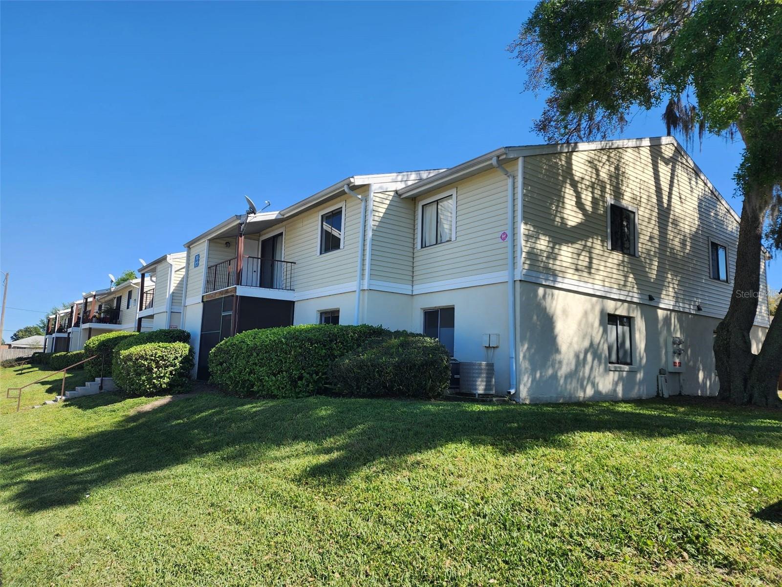 Image 22 of 27 For 310 Cherokee Court F