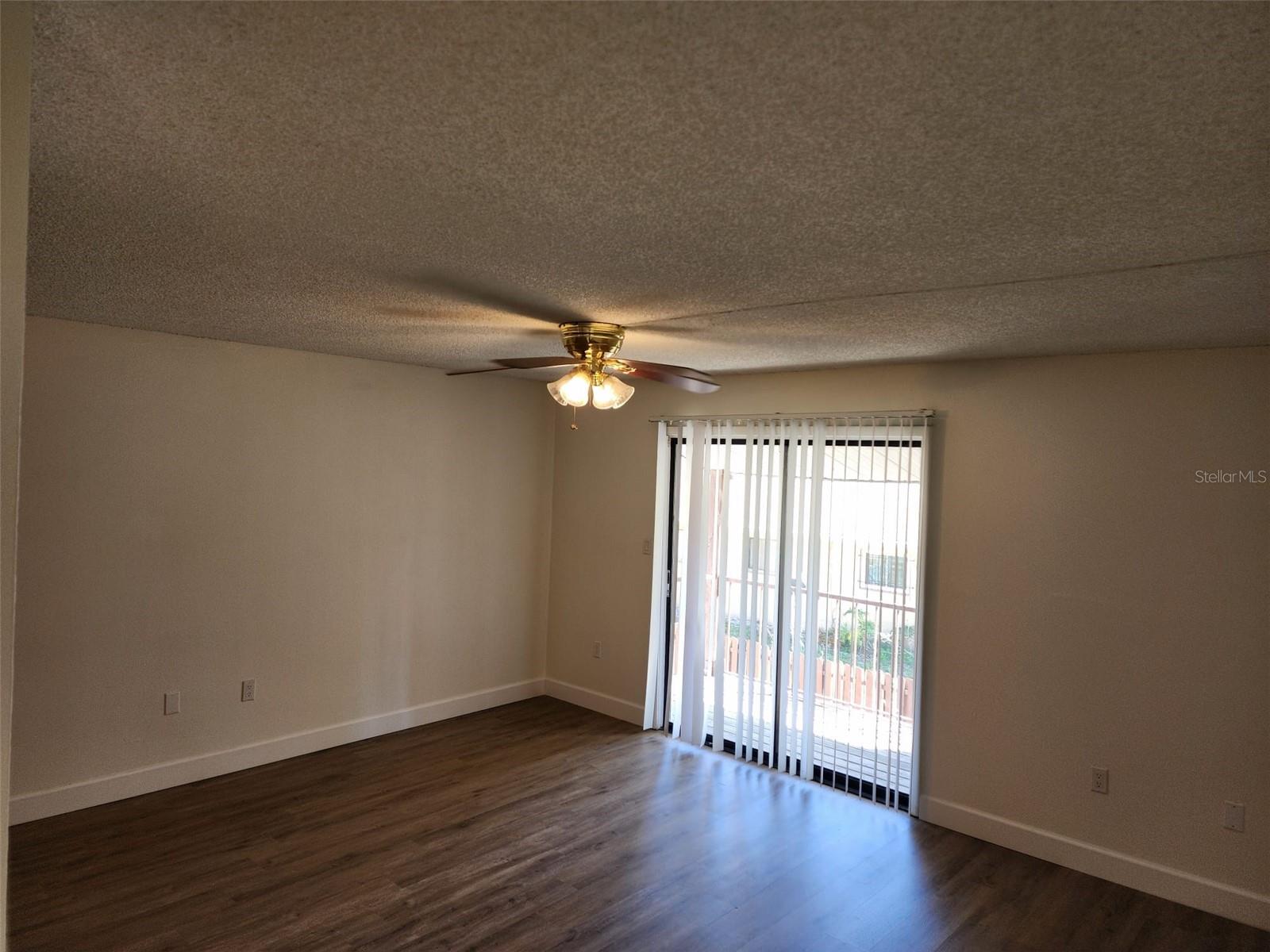 Image 5 of 27 For 310 Cherokee Court F