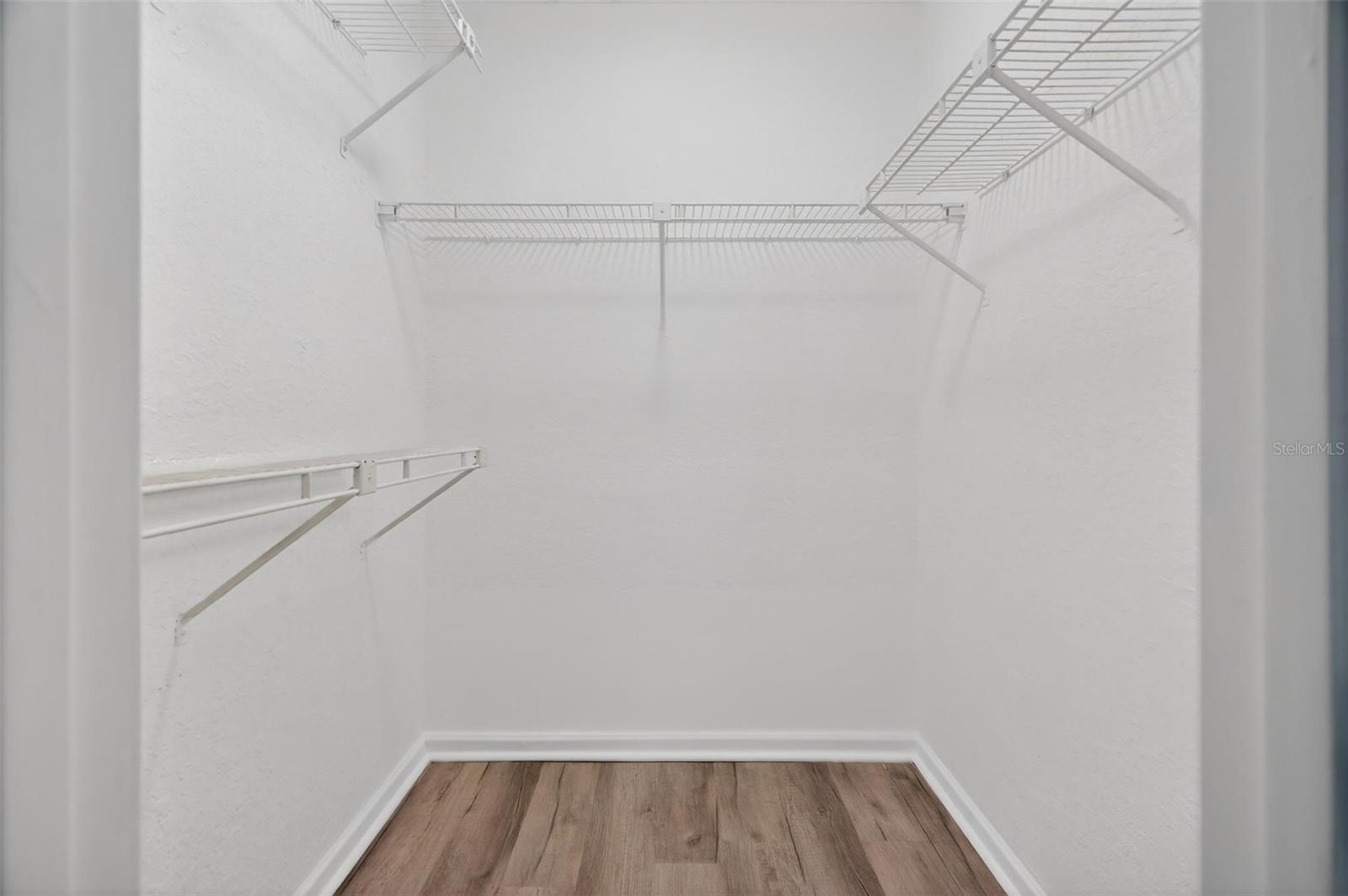 Image 15 of 46 For 2929 Antique Oaks Circle 53