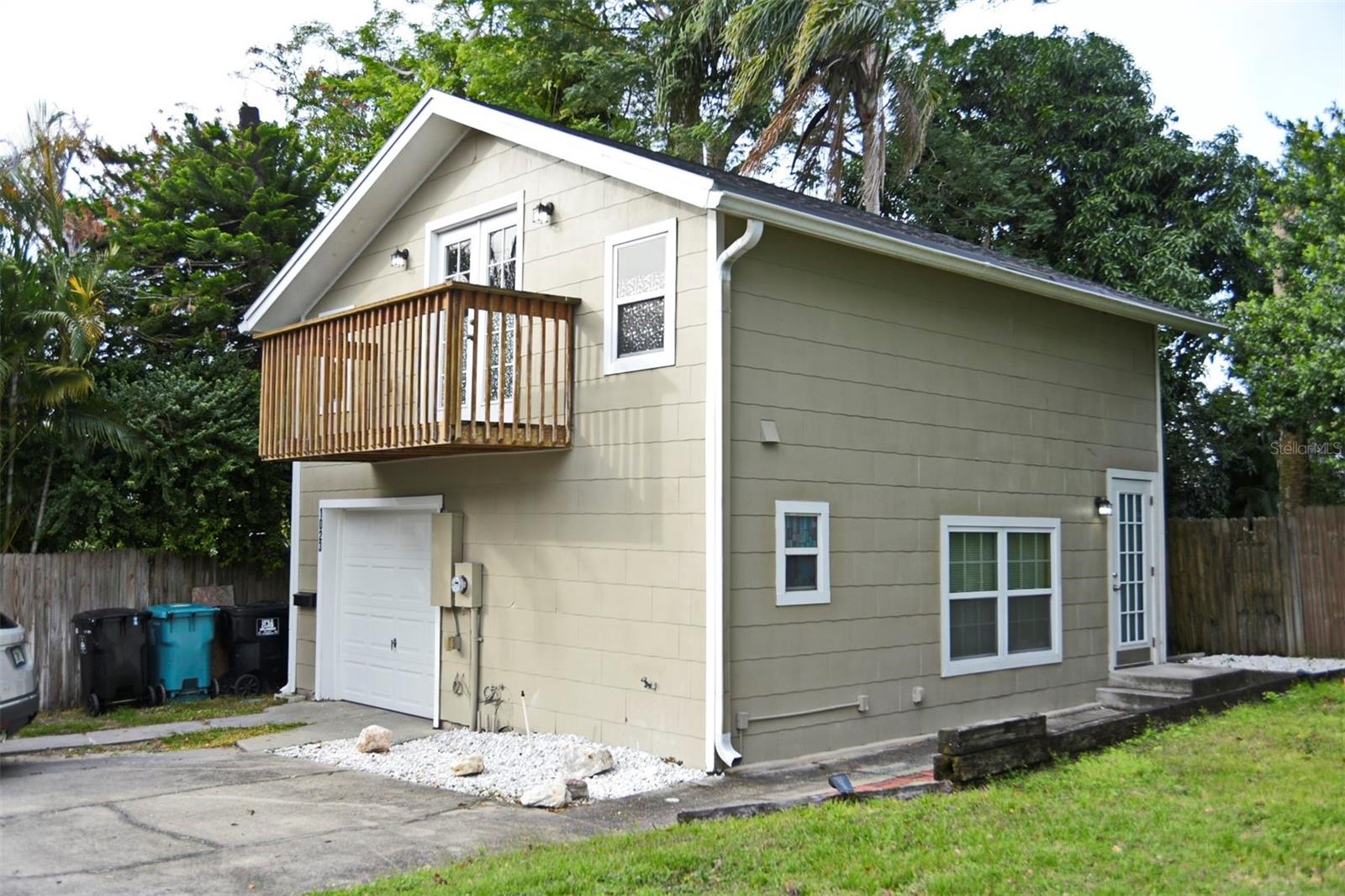 Image 2 of 21 For 1023 Amelia Street