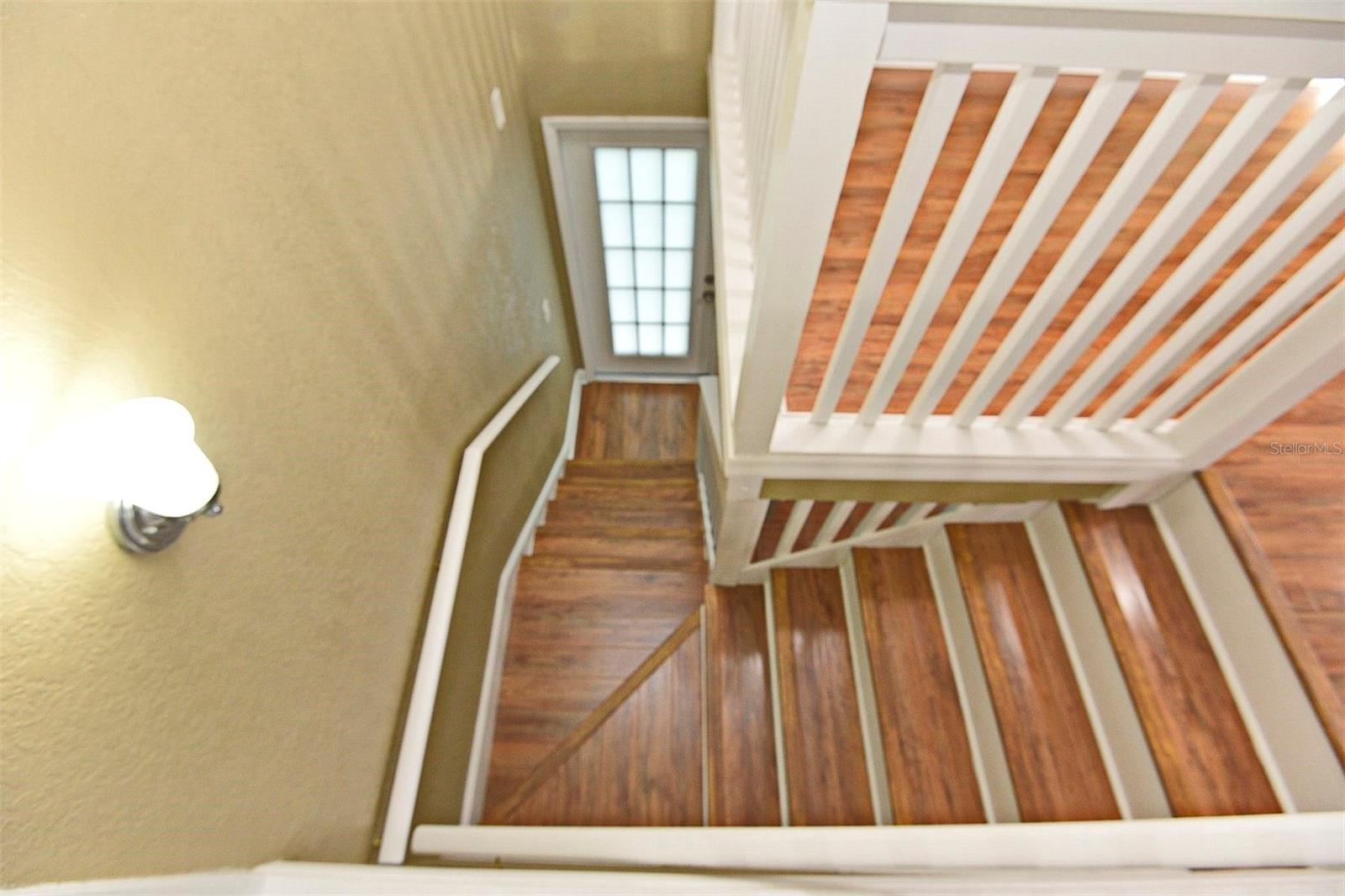 Image 5 of 21 For 1023 Amelia Street