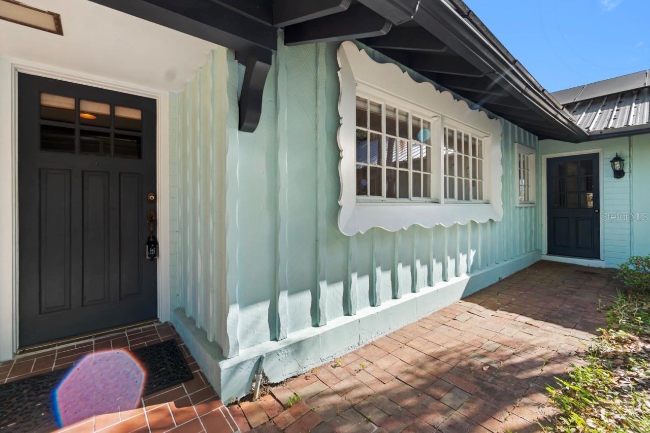 Image 10 of 33 For 1923 Linden Road