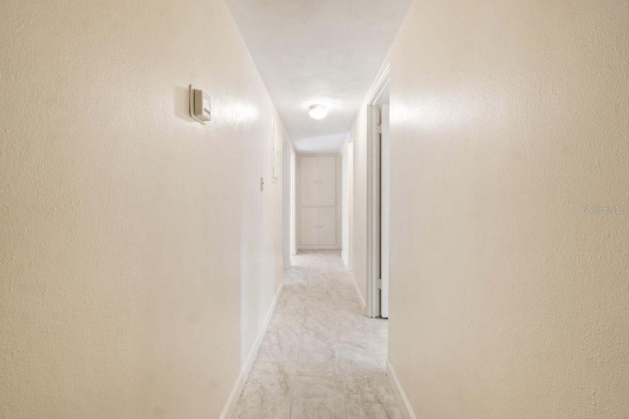 Image 21 of 33 For 1923 Linden Road