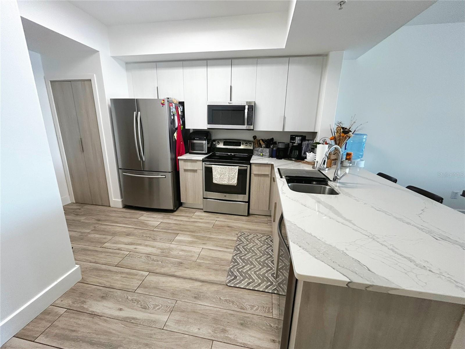 Image 14 of 42 For 6336 Buford Street 605