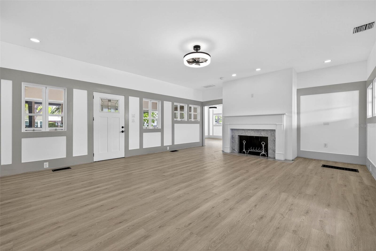 Image 14 of 66 For 1330 Cherry Street Ne