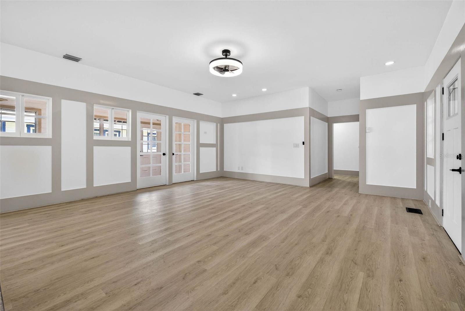 Image 16 of 66 For 1330 Cherry Street Ne