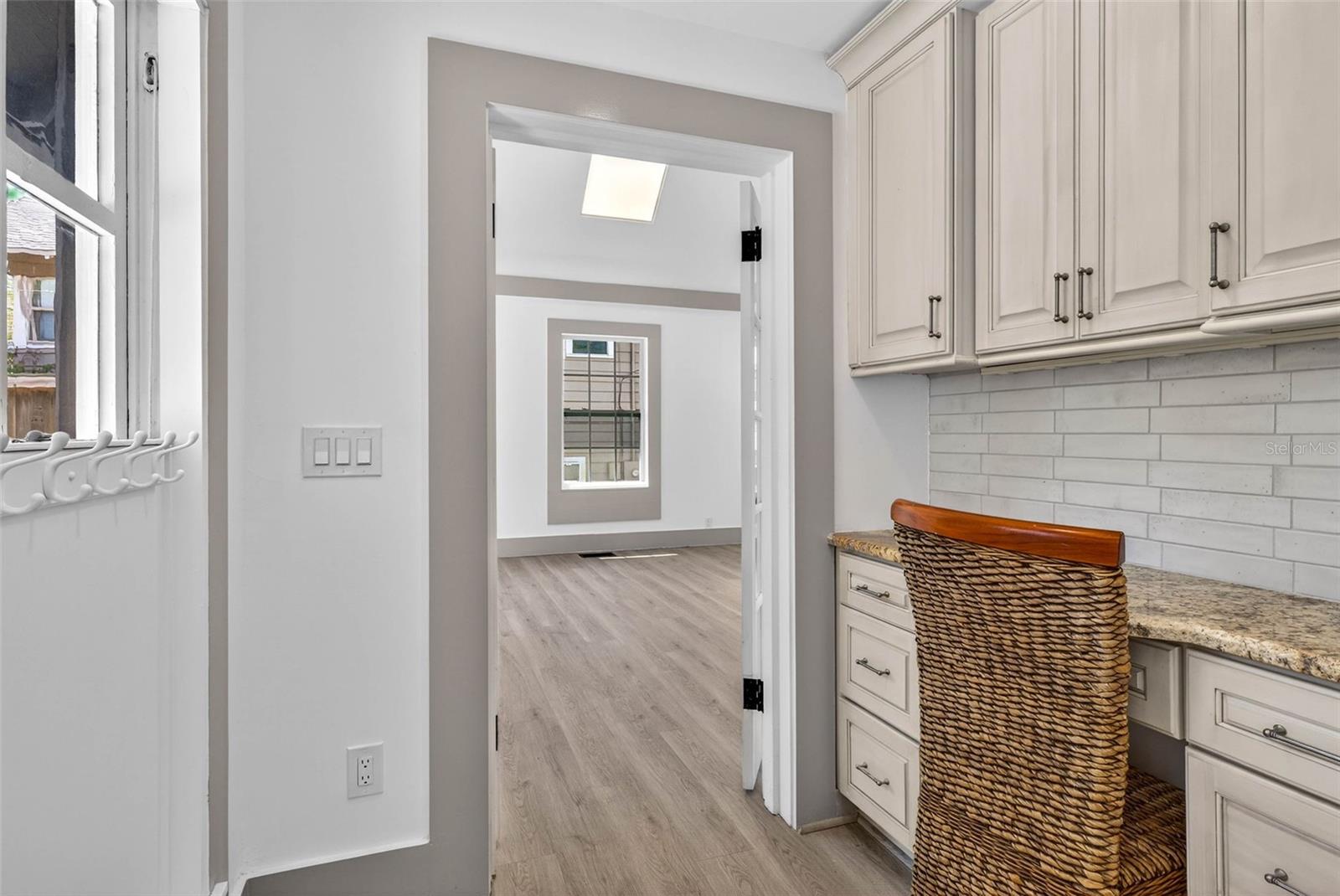 Image 31 of 66 For 1330 Cherry Street Ne