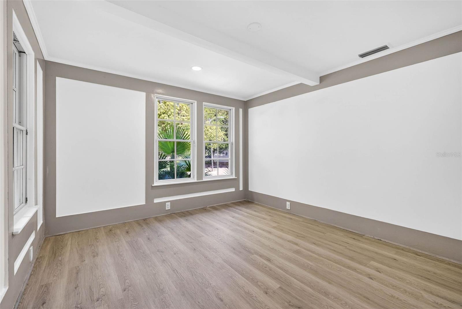 Image 42 of 66 For 1330 Cherry Street Ne