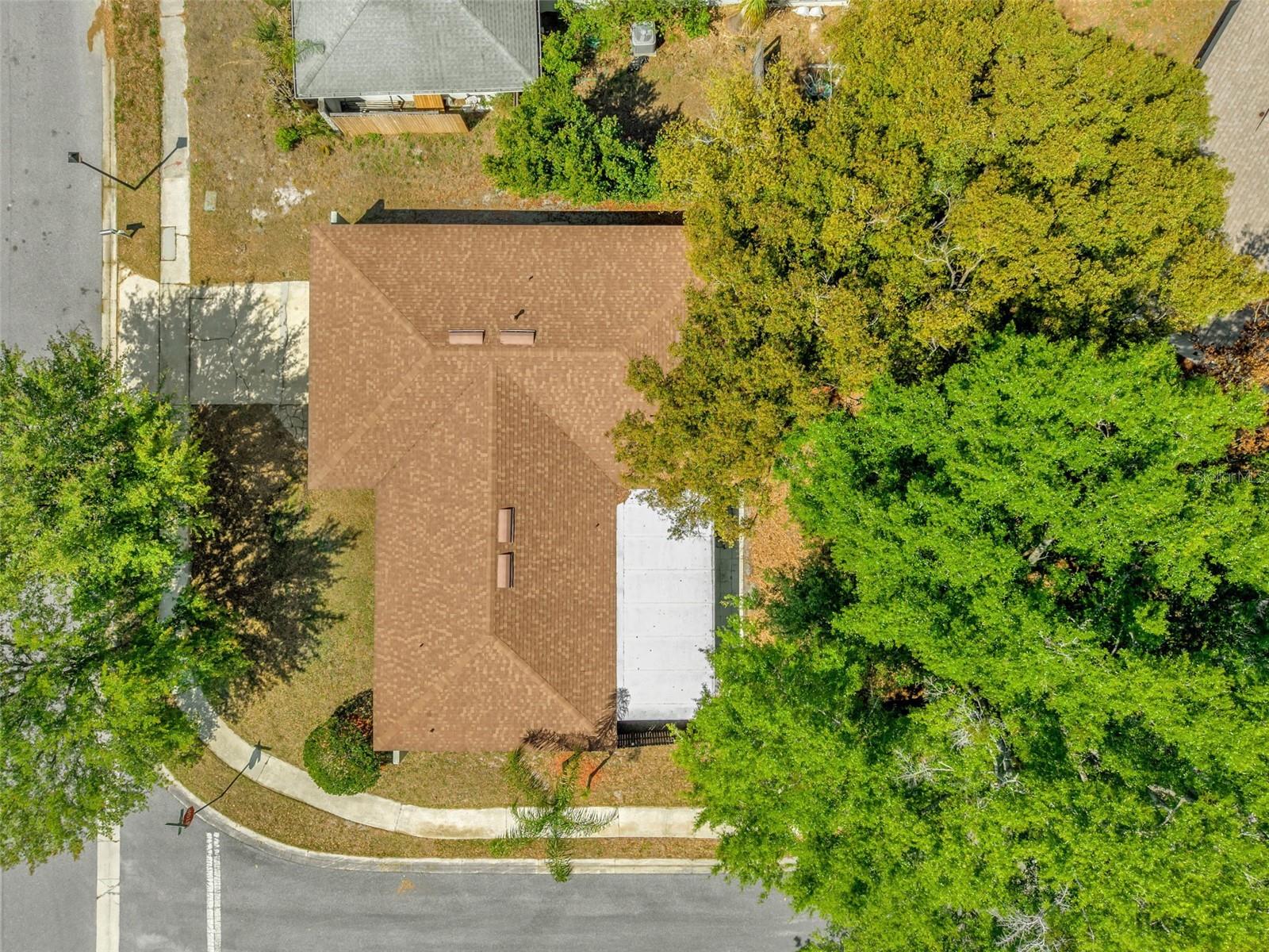 Image 31 of 39 For 641 Swallow Drive