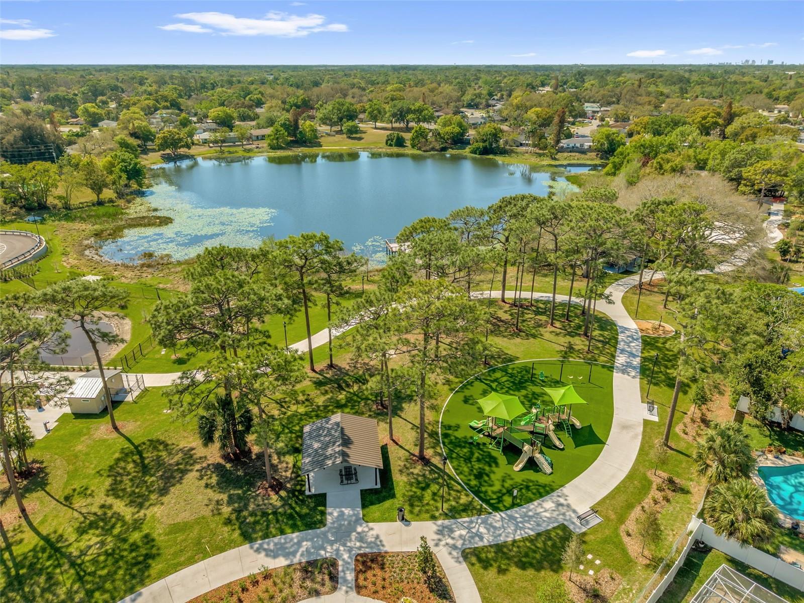 Image 33 of 39 For 641 Swallow Drive