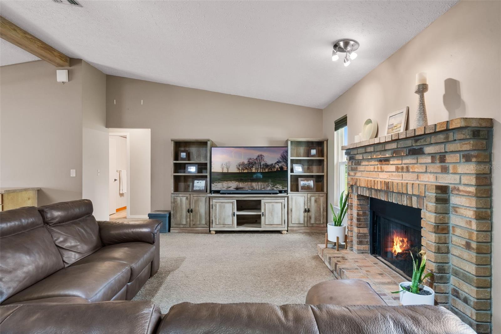 Image 17 of 100 For 2921 Lake Tohopekaliga Boulevard