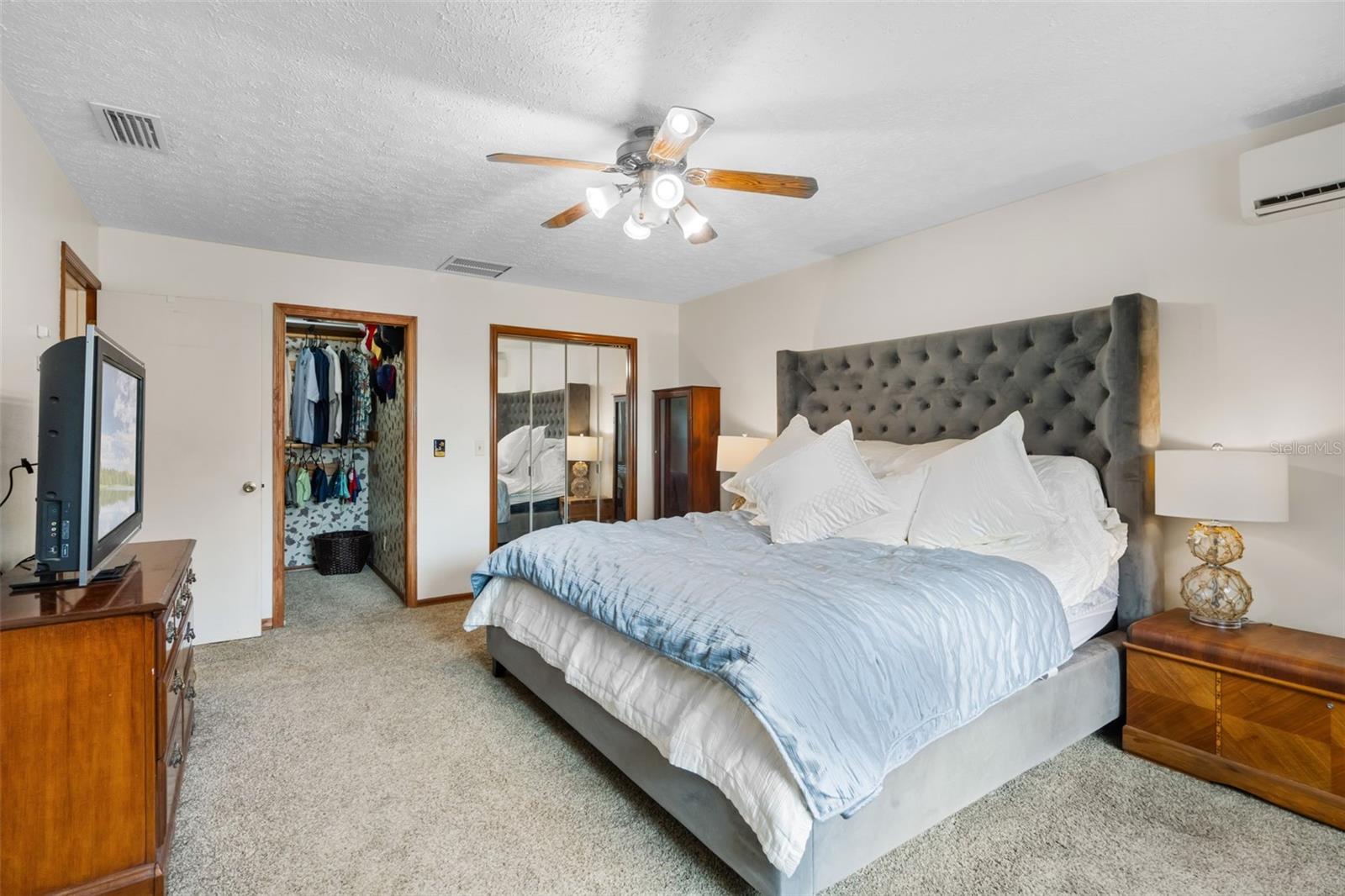 Image 40 of 100 For 2921 Lake Tohopekaliga Boulevard