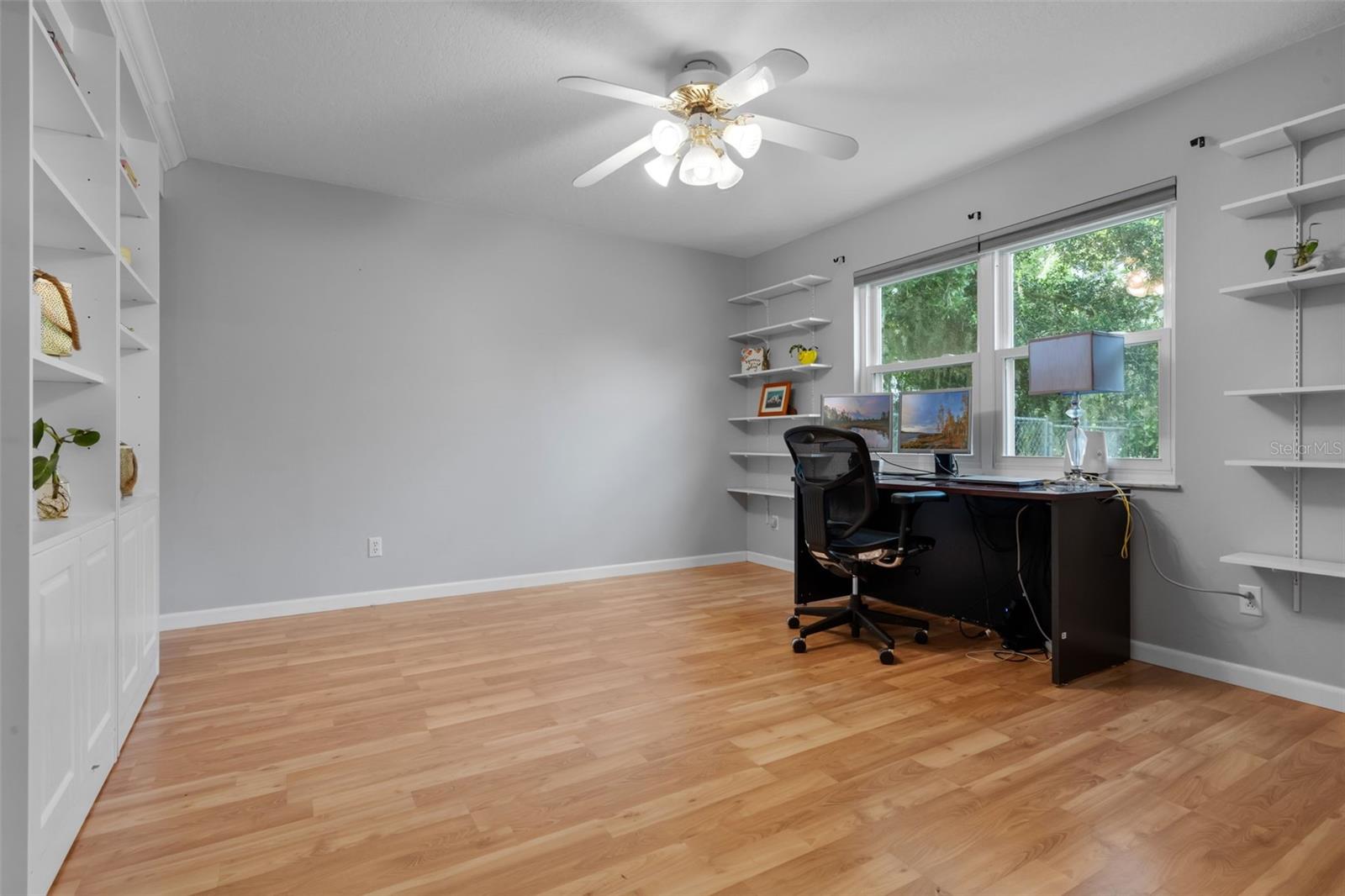 Image 49 of 100 For 2921 Lake Tohopekaliga Boulevard