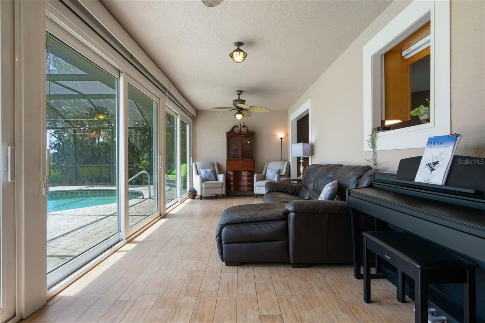 Image 58 of 100 For 2921 Lake Tohopekaliga Boulevard