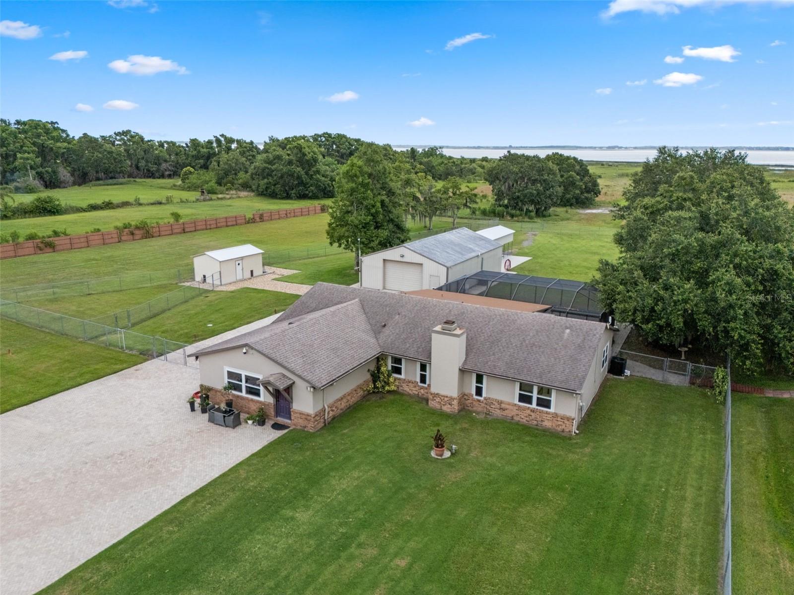 Image 7 of 100 For 2921 Lake Tohopekaliga Boulevard