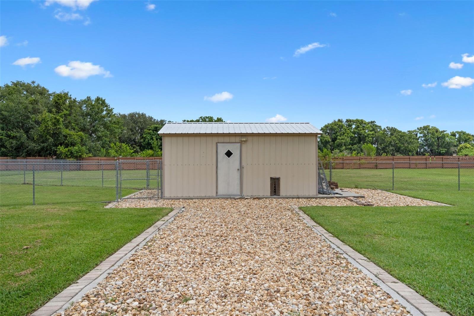 Image 82 of 100 For 2921 Lake Tohopekaliga Boulevard