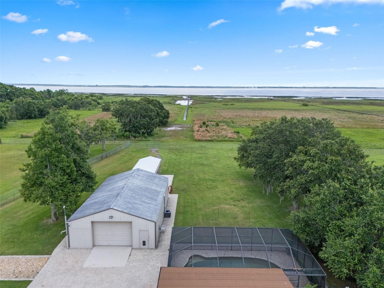 Image 86 of 100 For 2921 Lake Tohopekaliga Boulevard