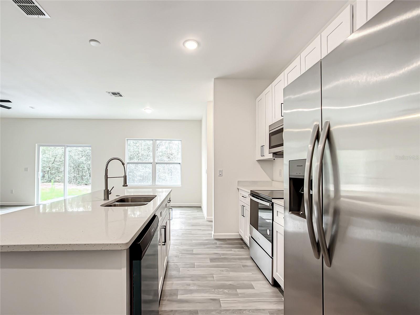 Image 7 of 42 For 8070 131st Lane