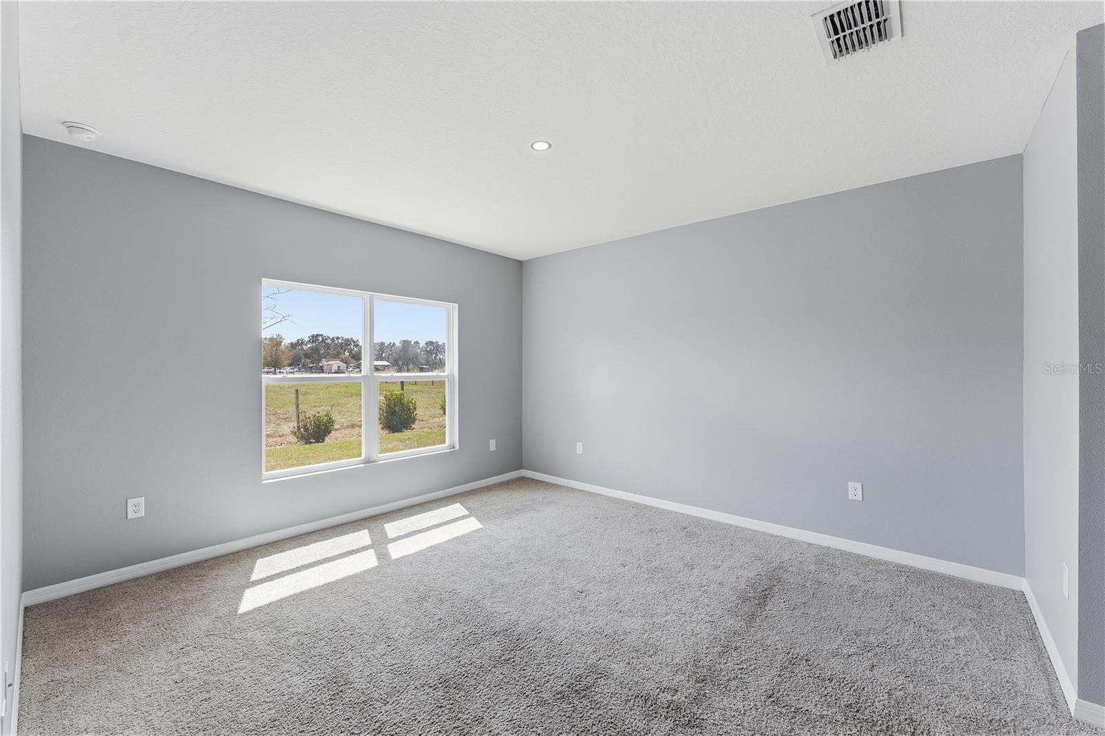 Image 14 of 23 For 2694 Sunkissed Drive