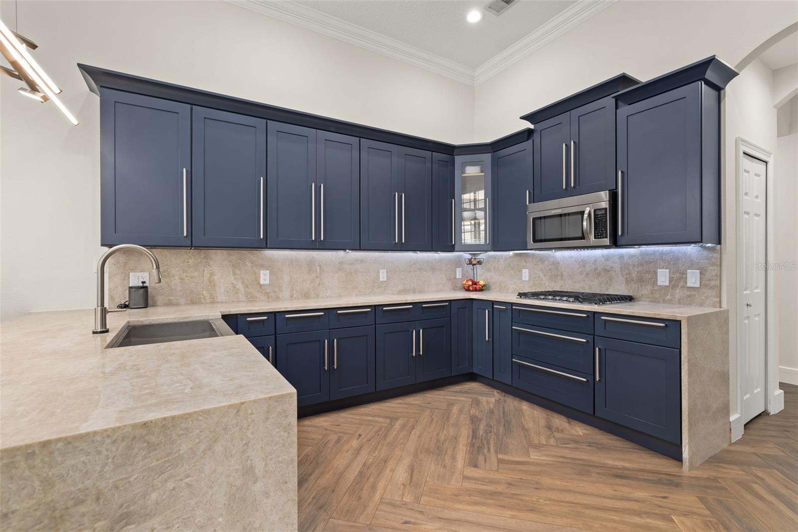 Image 10 of 71 For 8351 Bowden Way