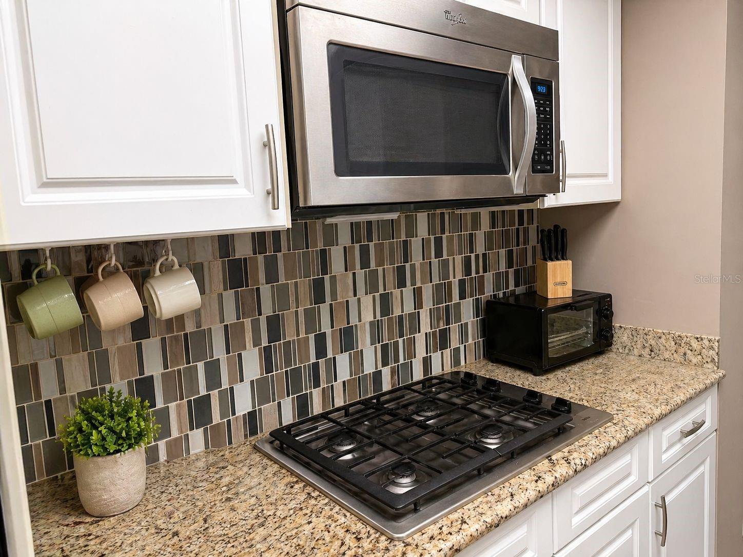 Image 7 of 27 For 5810 21st Street N 2