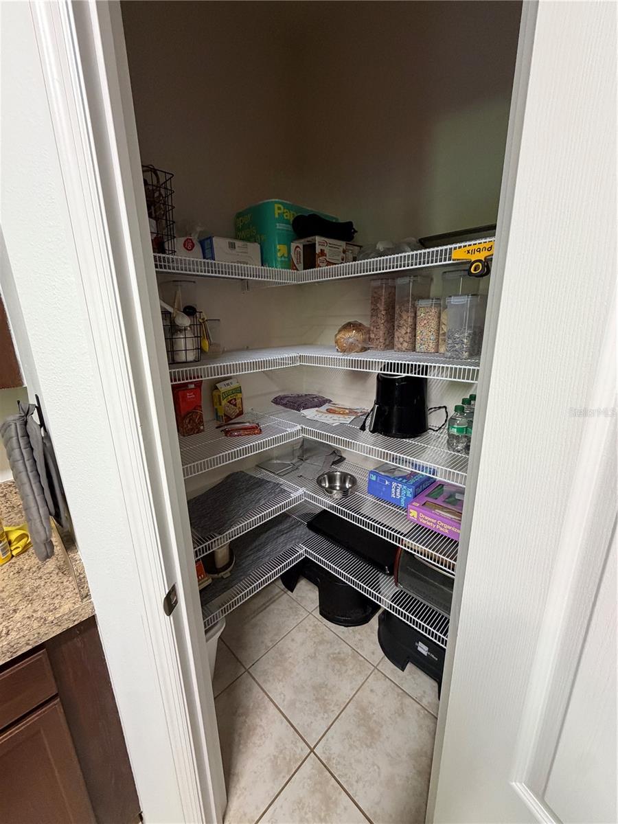 Image 5 of 11 For 15353 Oak Apple Court