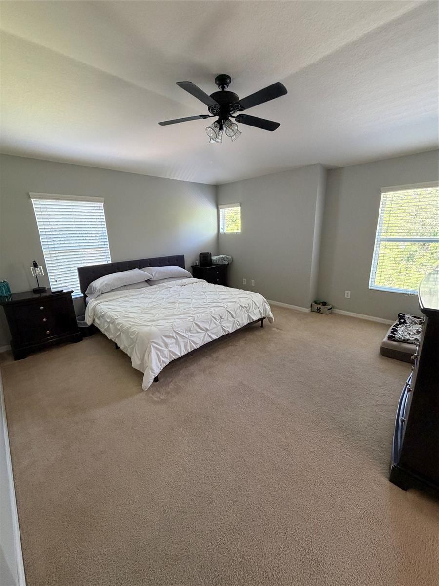 Image 8 of 11 For 15353 Oak Apple Court