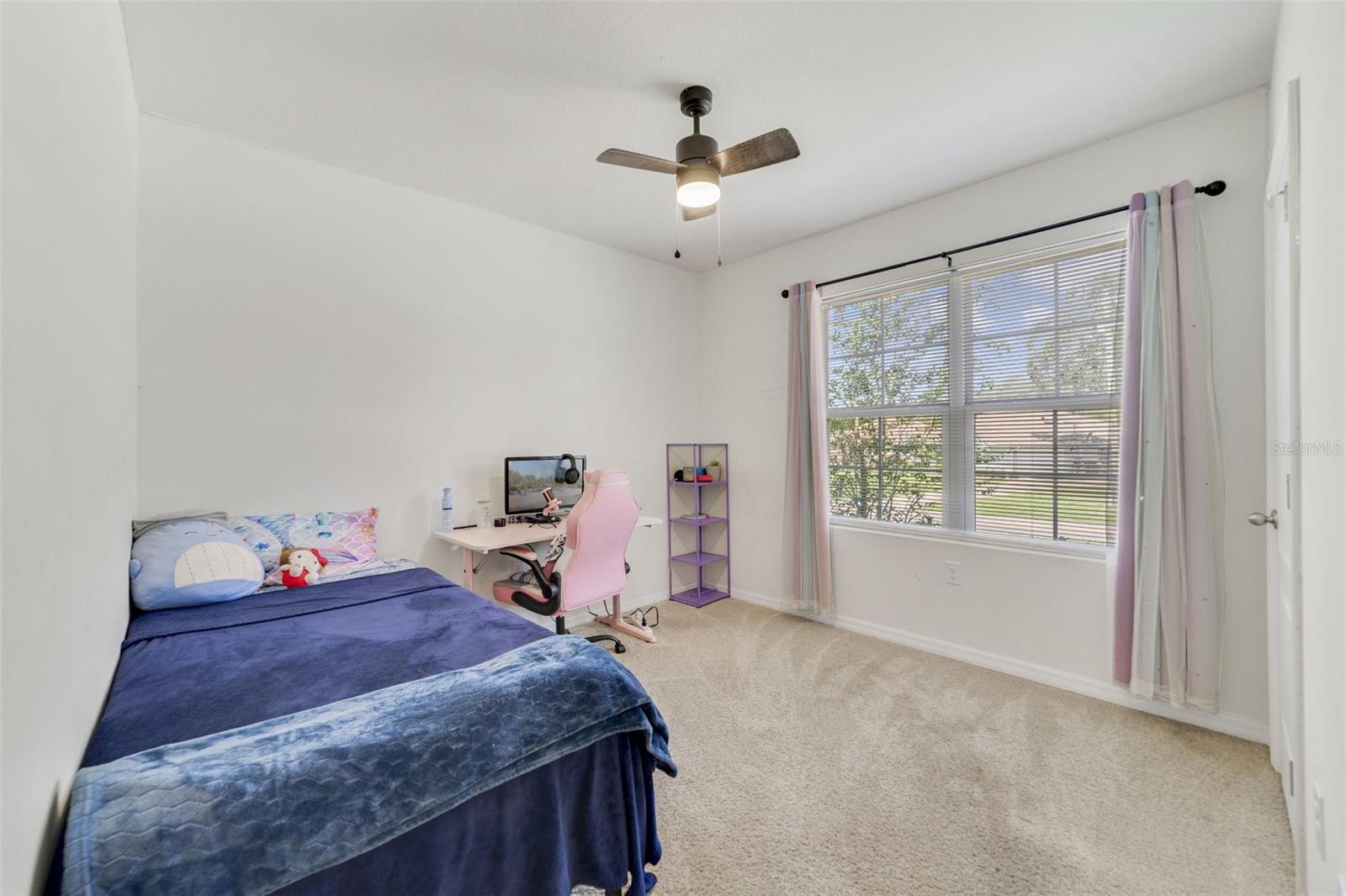 Listing photo id 10 for 2135 Old Mill Drive