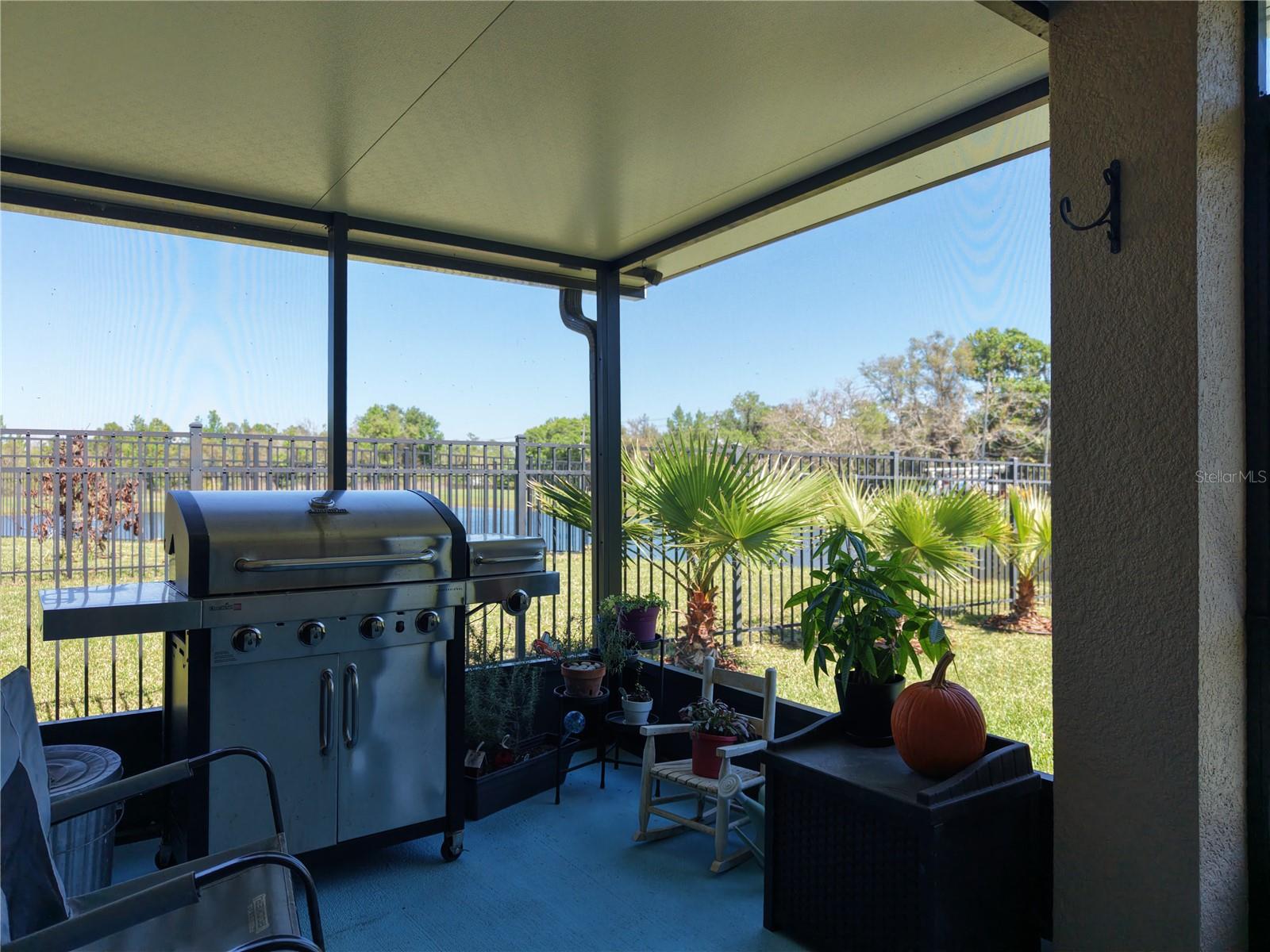 Image 27 of 28 For 15637 Carina Dr