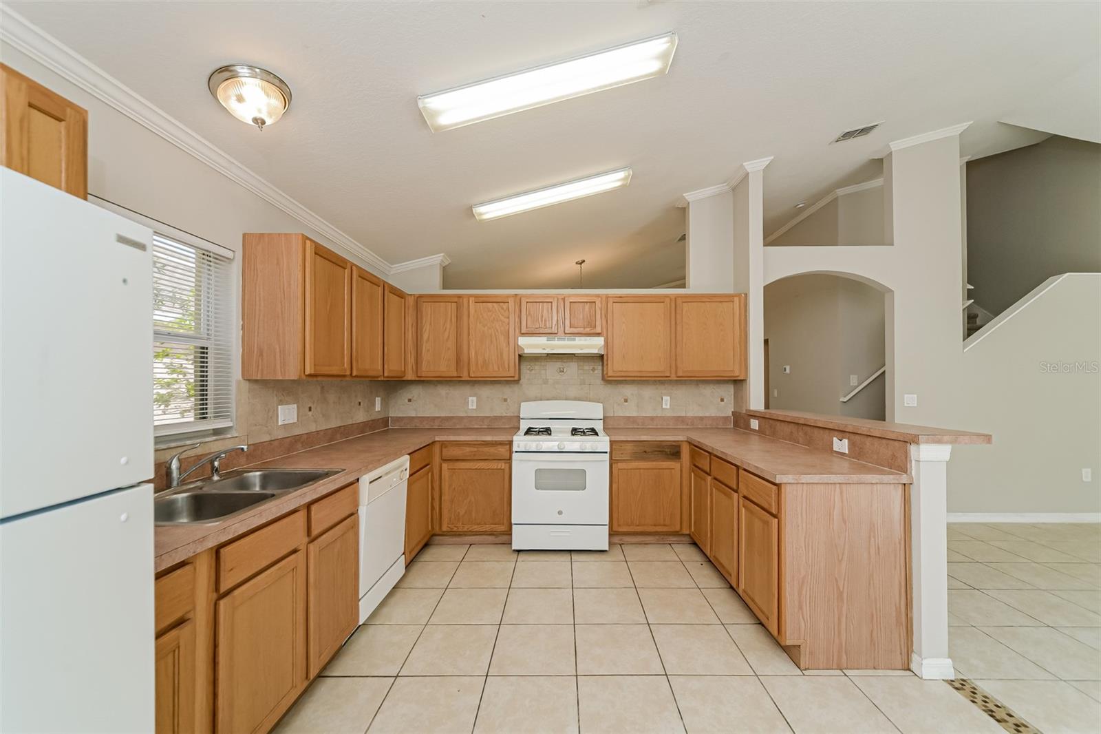 Image 8 of 22 For 948 Chanler Drive