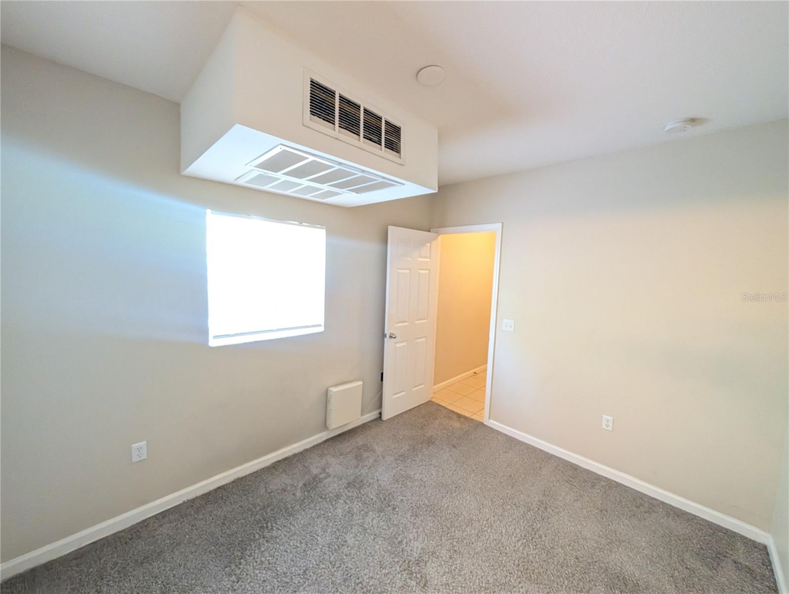 Image 11 of 12 For 6054 Gibson Avenue