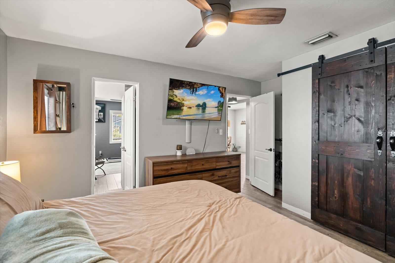 Image 19 of 31 For 2211 Oregon Street