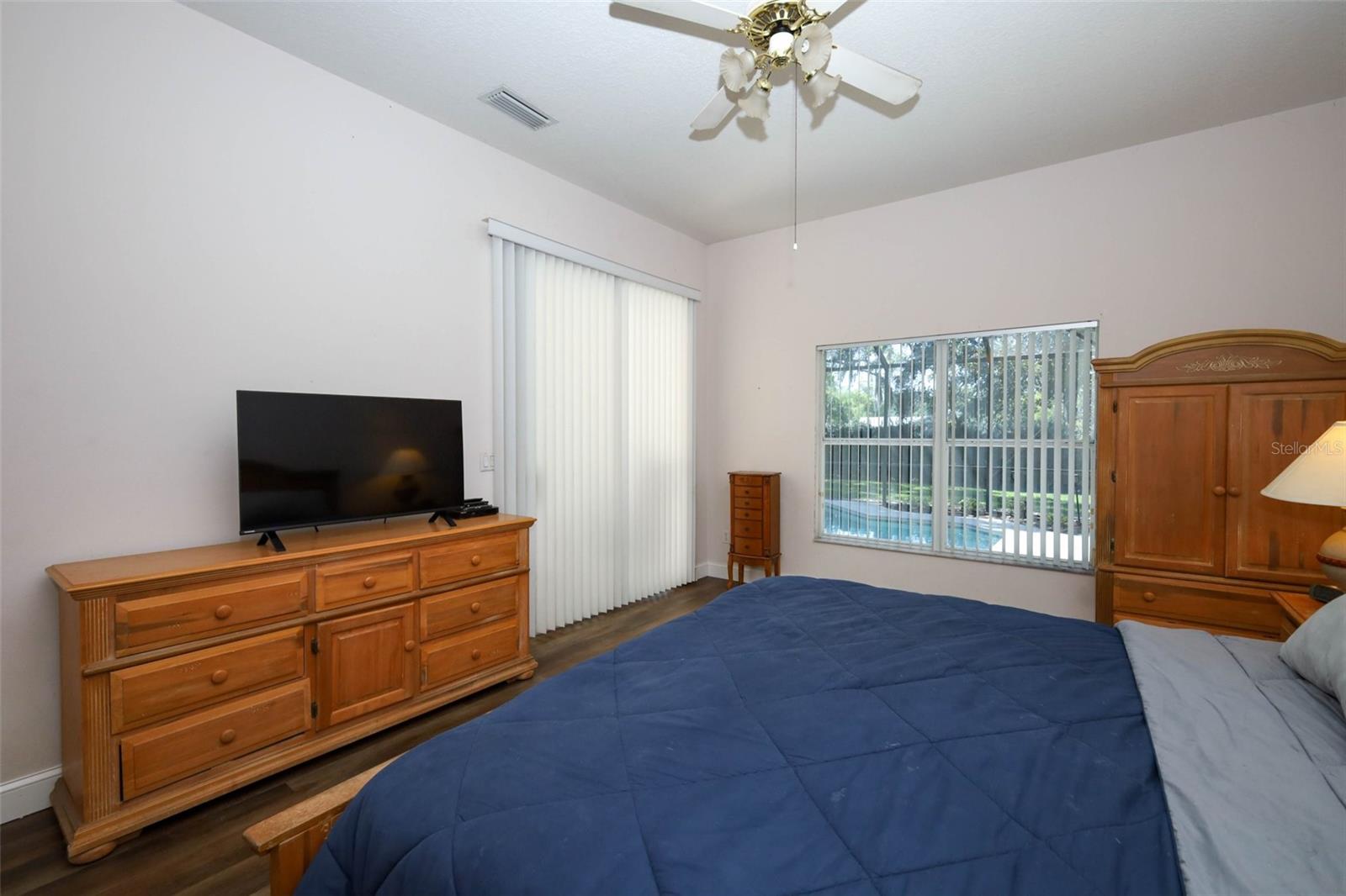 Image 16 of 60 For 206 Winding Oaks Lane