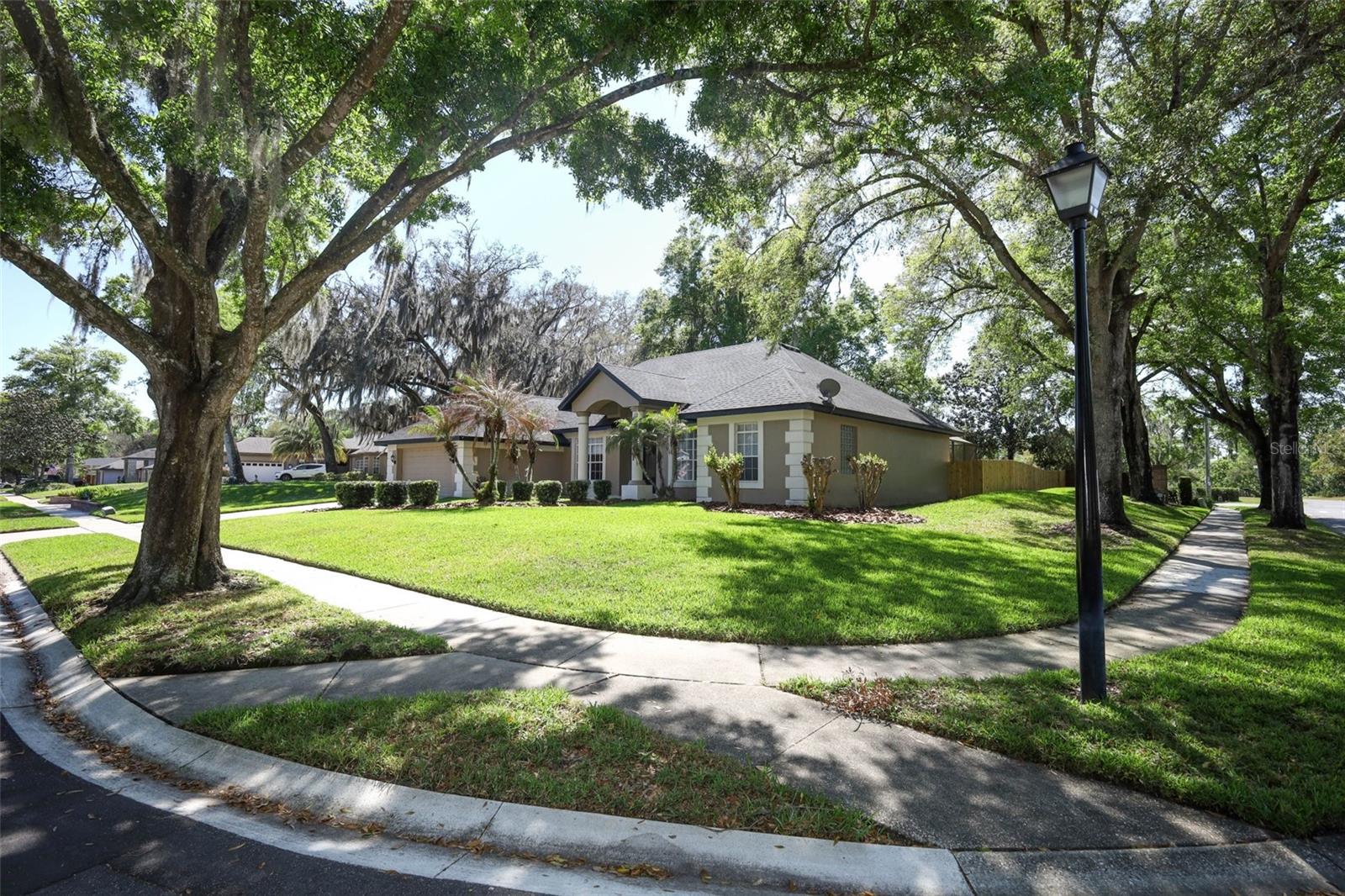 Image 2 of 60 For 206 Winding Oaks Lane