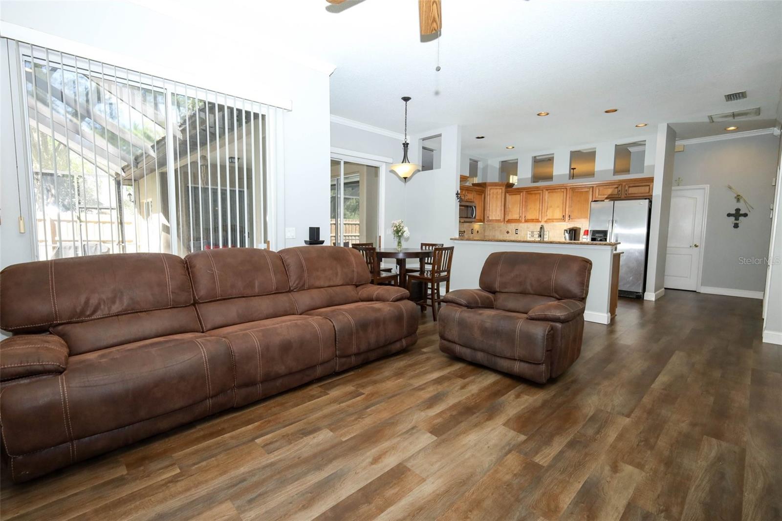 Image 34 of 60 For 206 Winding Oaks Lane