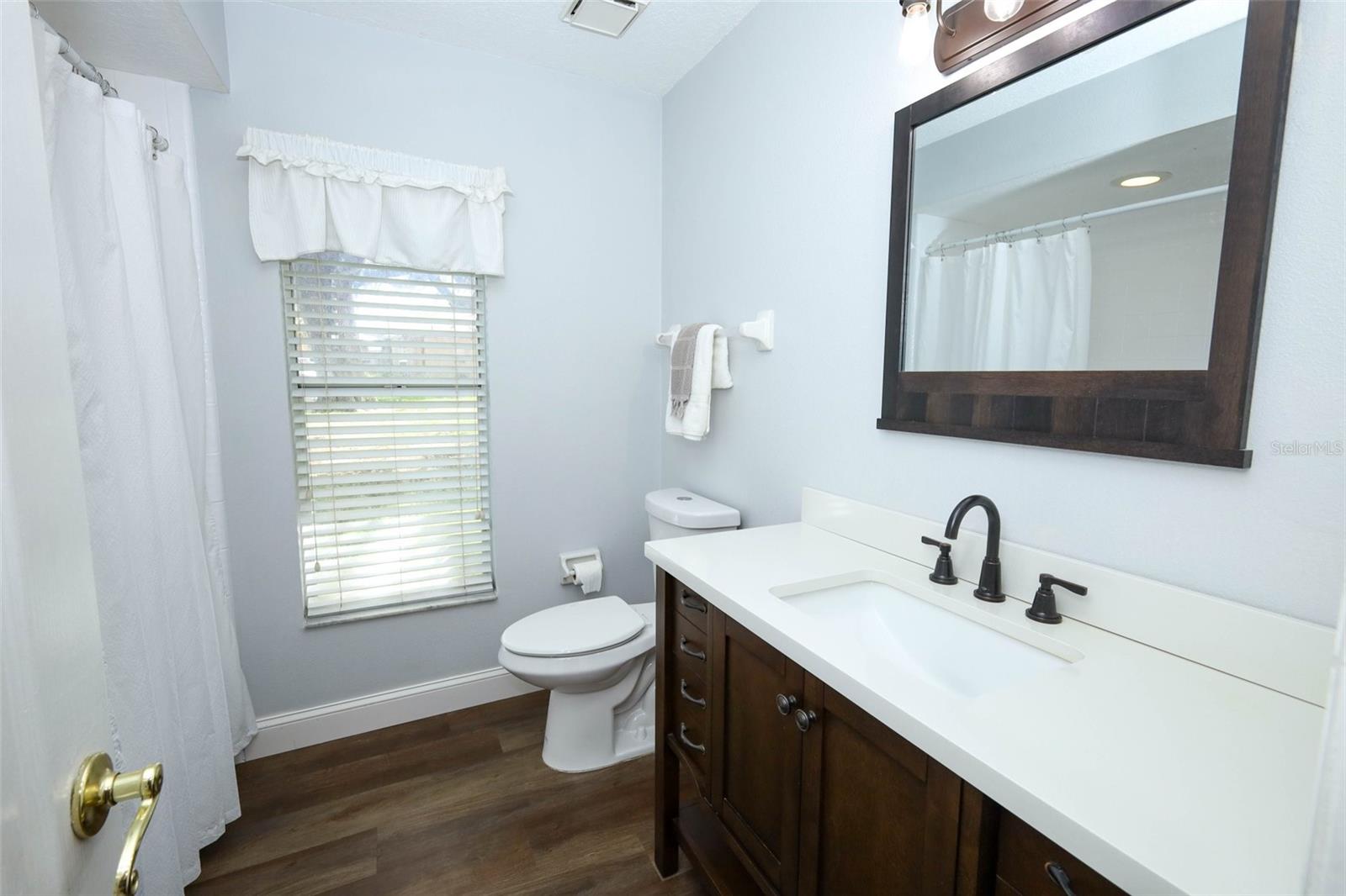 Image 37 of 60 For 206 Winding Oaks Lane