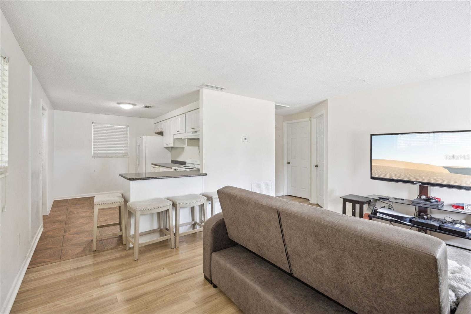 Image 11 of 20 For 800 Westmoreland Drive