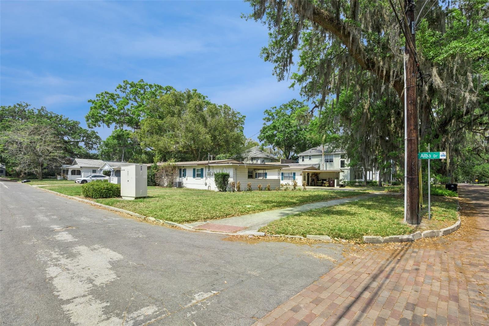 Image 15 of 20 For 800 Westmoreland Drive