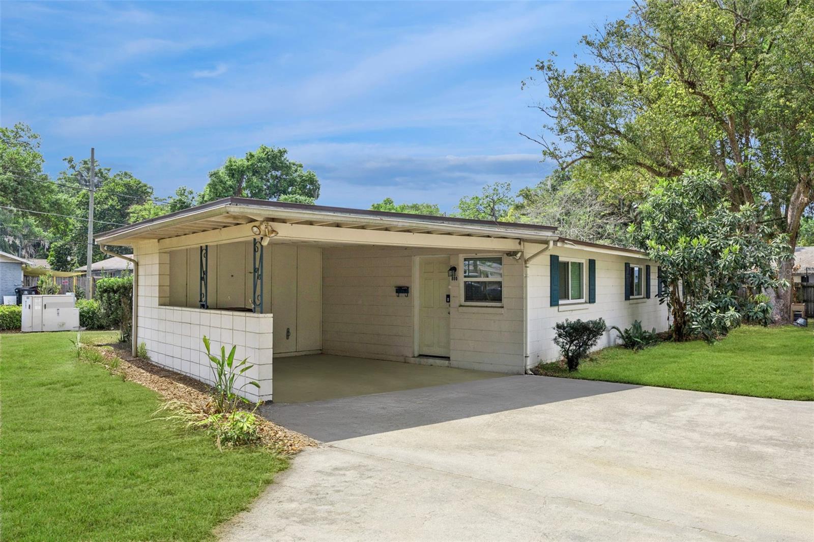 Image 2 of 20 For 800 Westmoreland Drive