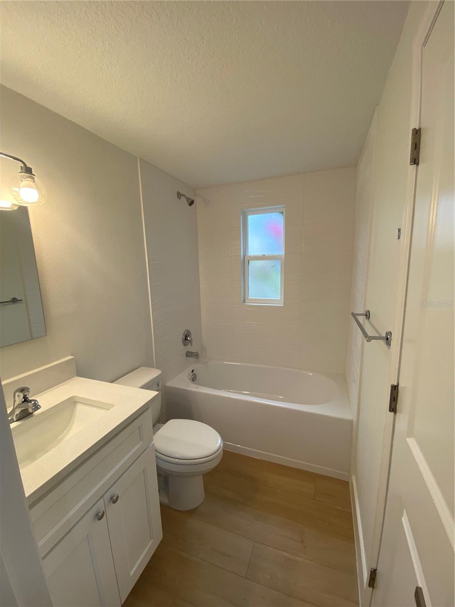 Image 8 of 20 For 800 Westmoreland Drive