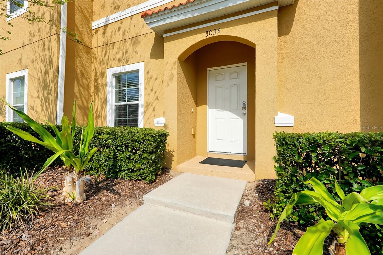 Image 4 of 63 For 3033 Bird Of Paradise Lane